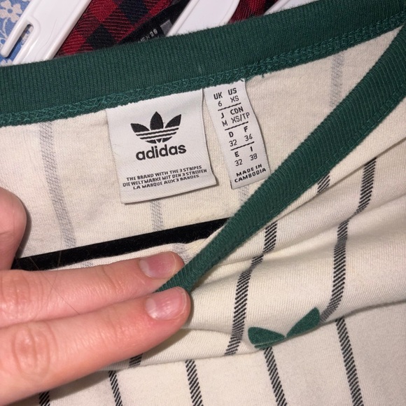 Adidas Cream and Black Striped Tee - Picture 4 of 4